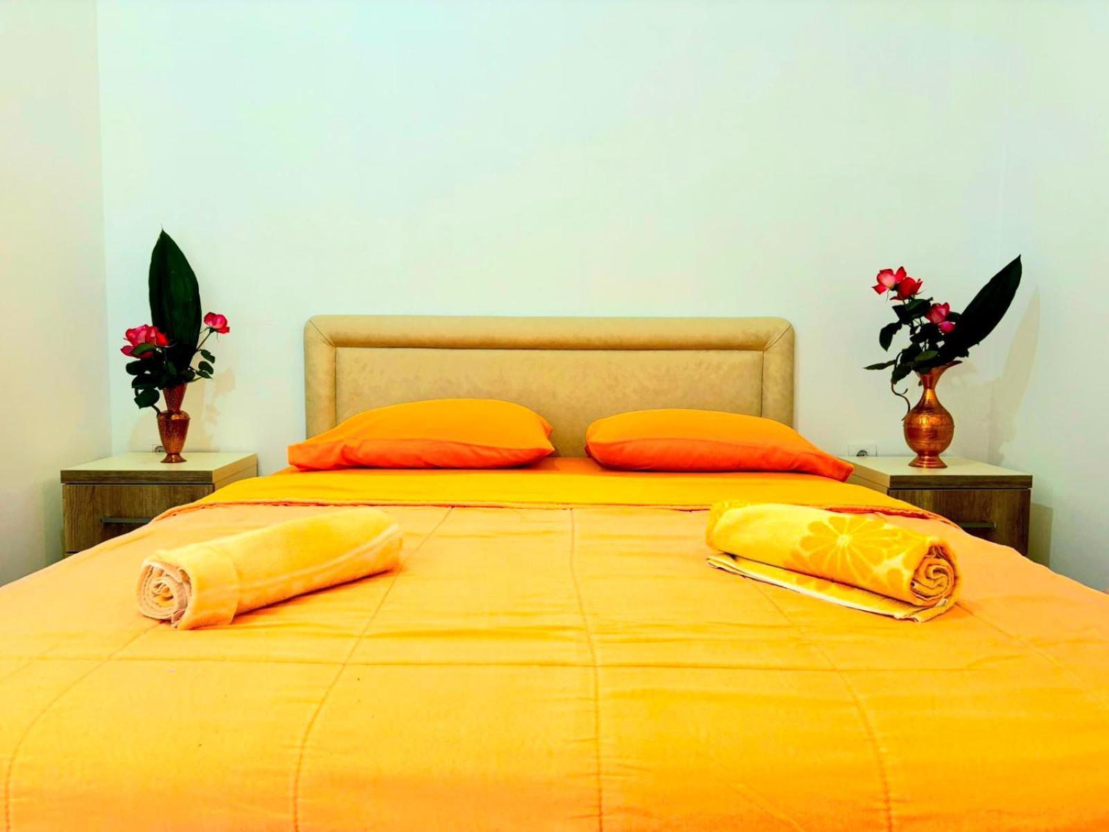Mala Plaza Apartments 乌尔齐尼 外观 照片