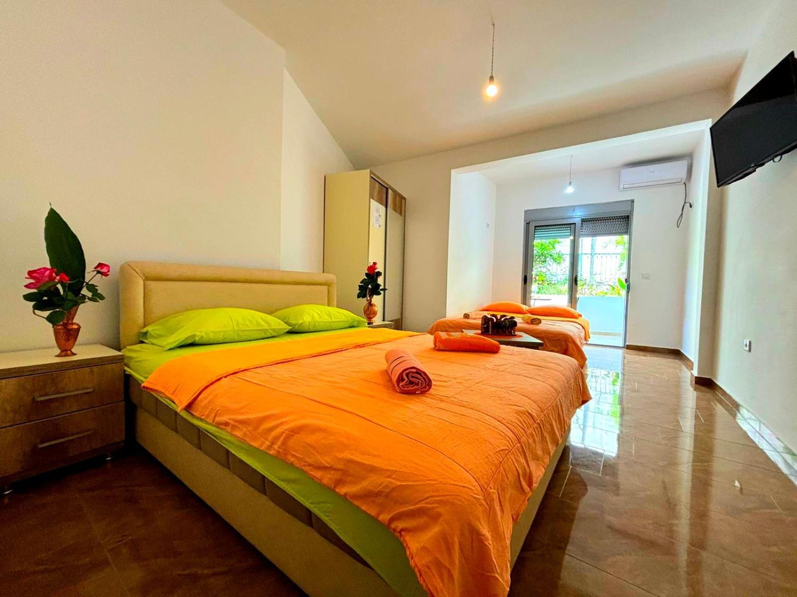 Mala Plaza Apartments 乌尔齐尼 外观 照片