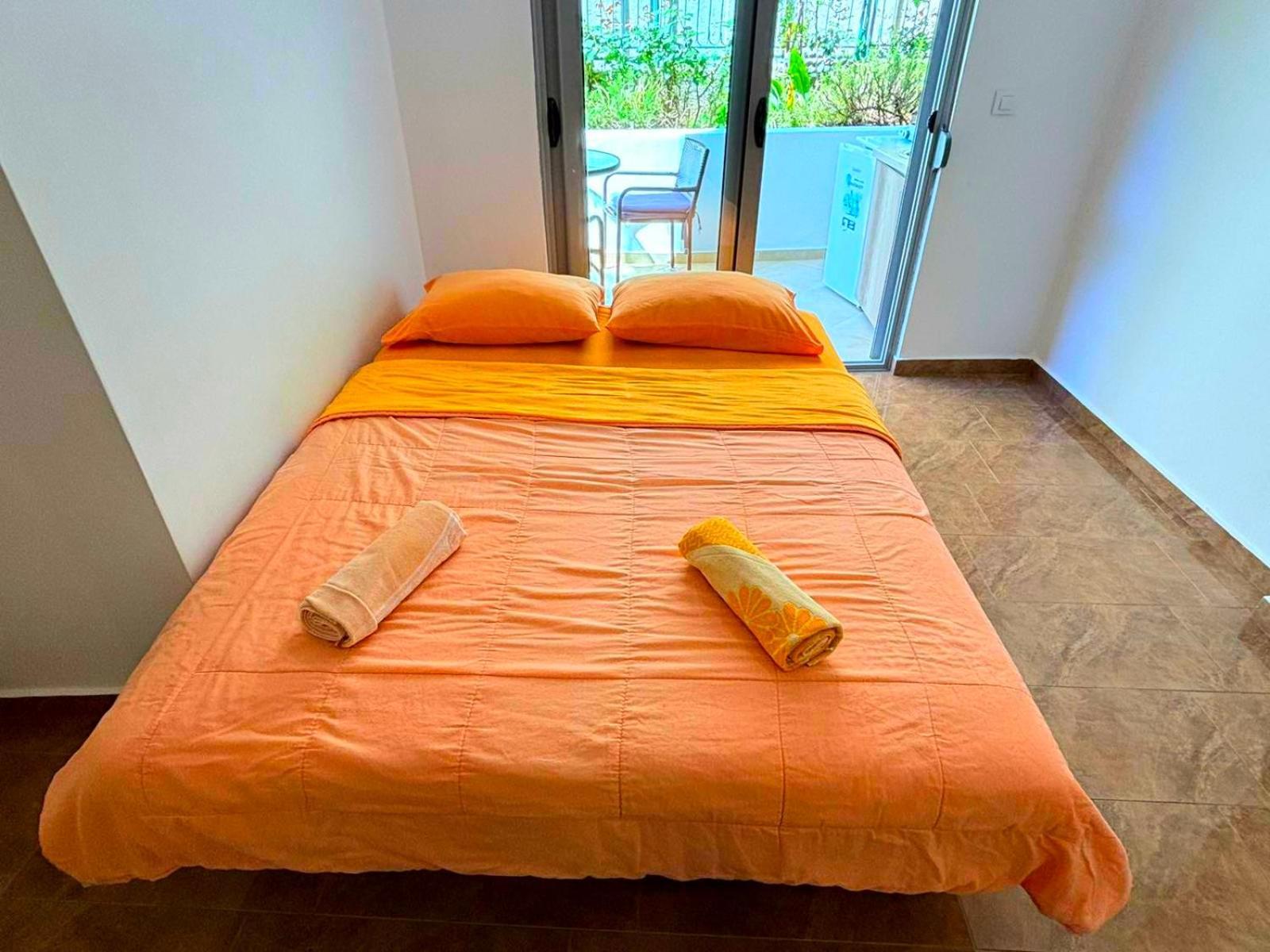 Mala Plaza Apartments 乌尔齐尼 外观 照片